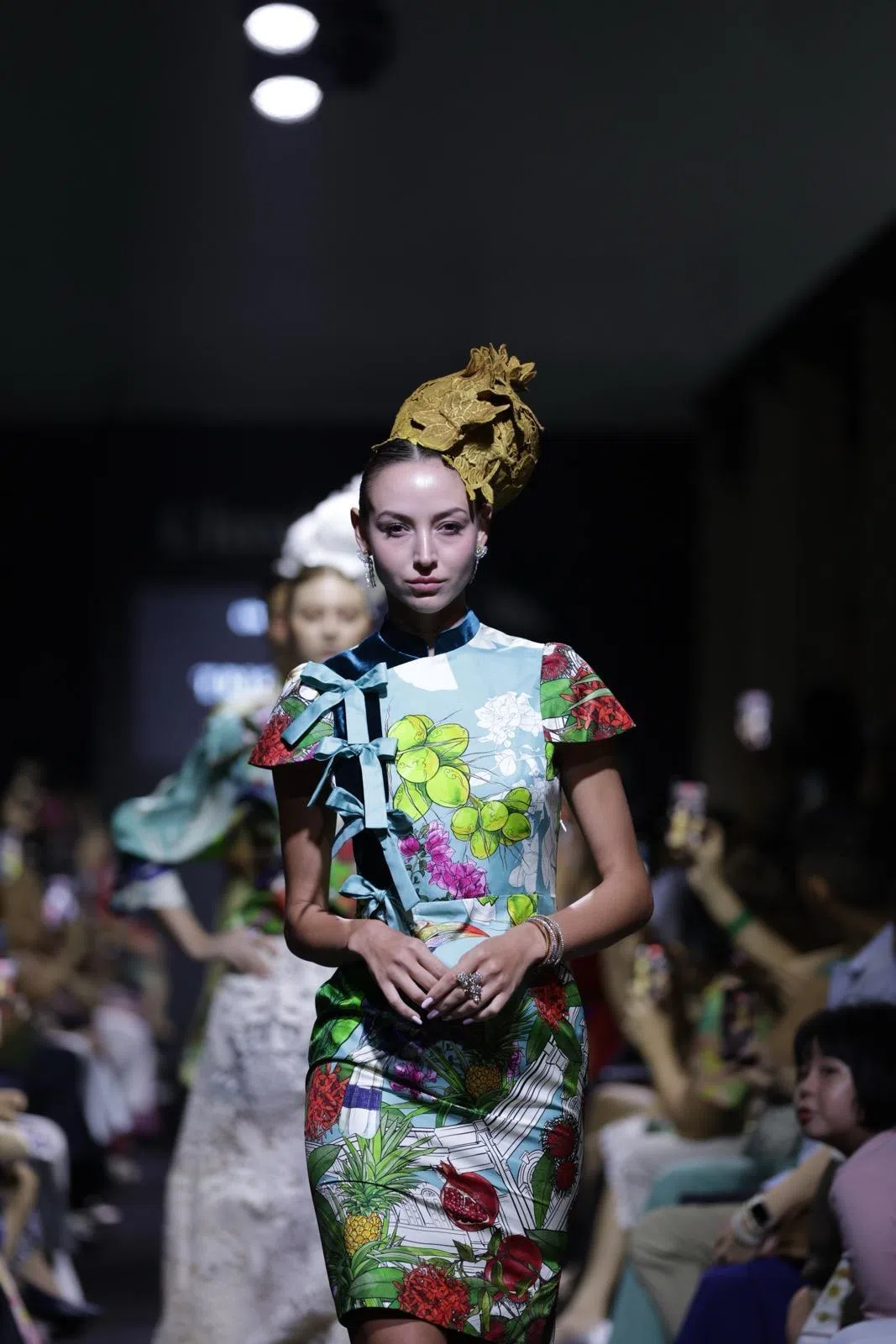 Triologie以独创印花布著称，今次的图案灵感来自威廉·法夸尔请中国画匠绘制的一系列本地自然生态图。（Ultraluxe提供）