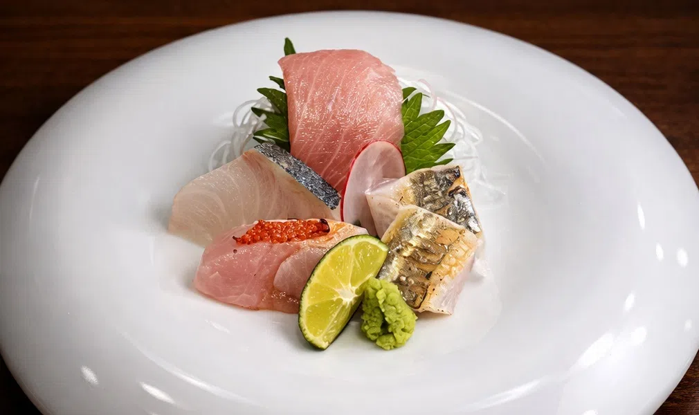 日式餐馆Shinzo以厨师做主料理和寿司为主。（互联网）