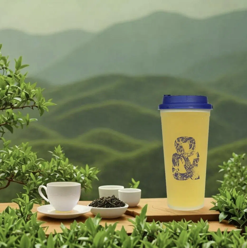 购买一杯毛峰茶拿铁（$2.90），可免费加入成为与茶会员。（商家提供）