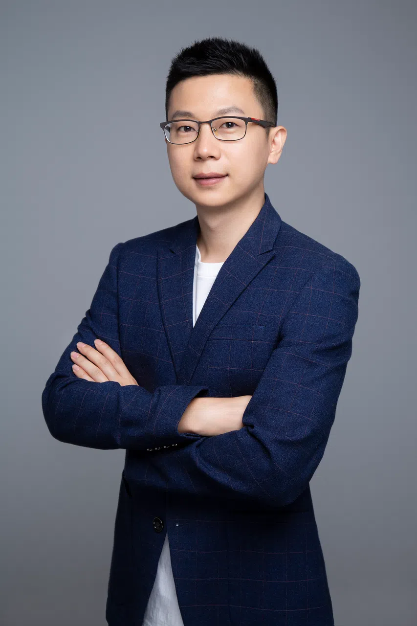 《创造营亚洲》总制片人李凯晨说，《创造营亚洲》的制作复杂程度不输大陆《创造营》，难度和挑战更大，预算却更少。（WeTV提供）
