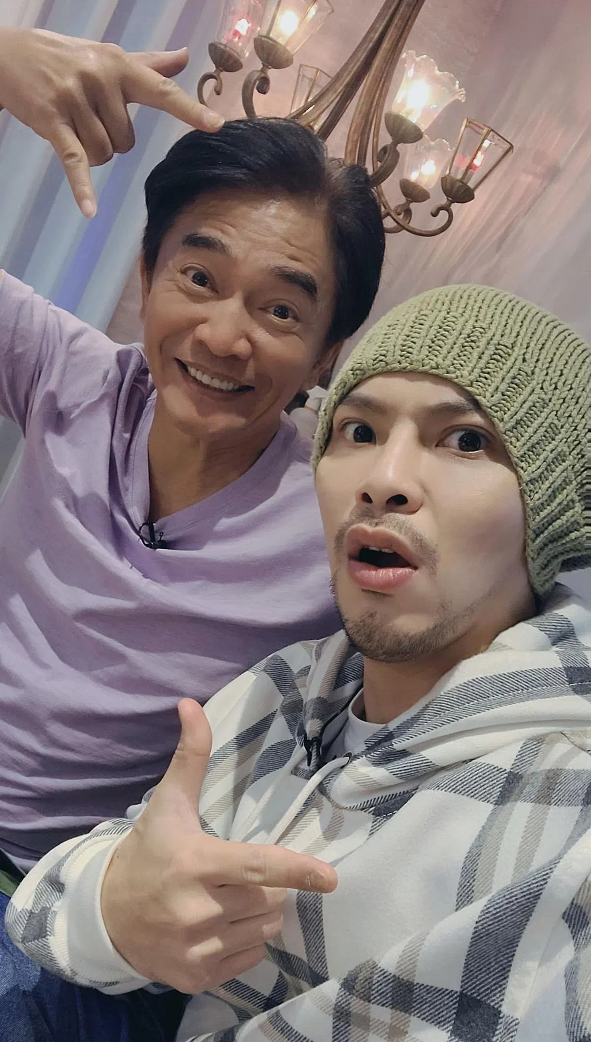 黄明志面簿更新帖子，提及吴宗宪。（图/面簿）