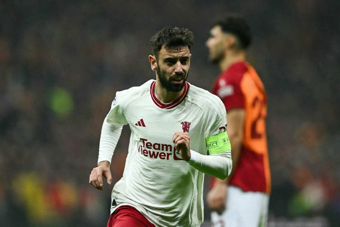 曼联队长布鲁诺·费尔南德斯在比赛中为曼联攻入一记世界波。（法新社）