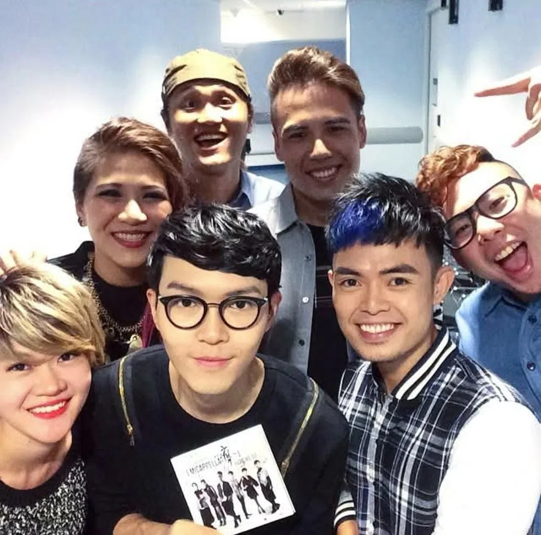 MICappella曾与方大同（前排左二）同台。（取自MICappella IG）