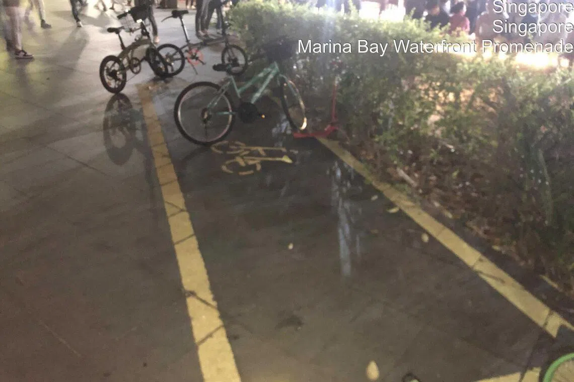 晚上9时50分许，这些共享脚踏车已被移走。（Anywheel提供）