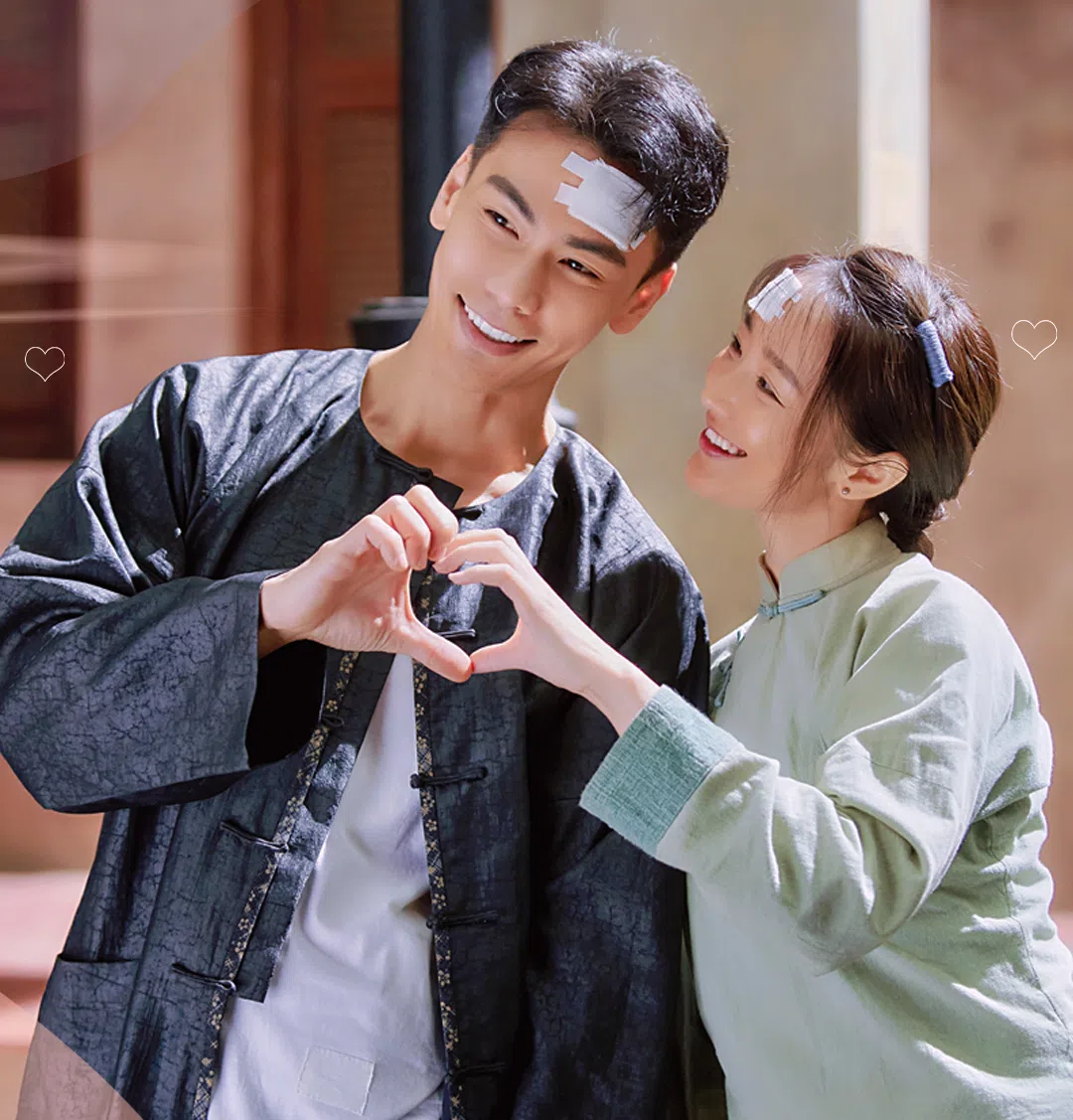 《南洋女儿情》由戴向宇（左）和肖燕（右）主演，两人继2020年大陆版《小娘惹》之后再度合作。（爱奇艺国际站提供）