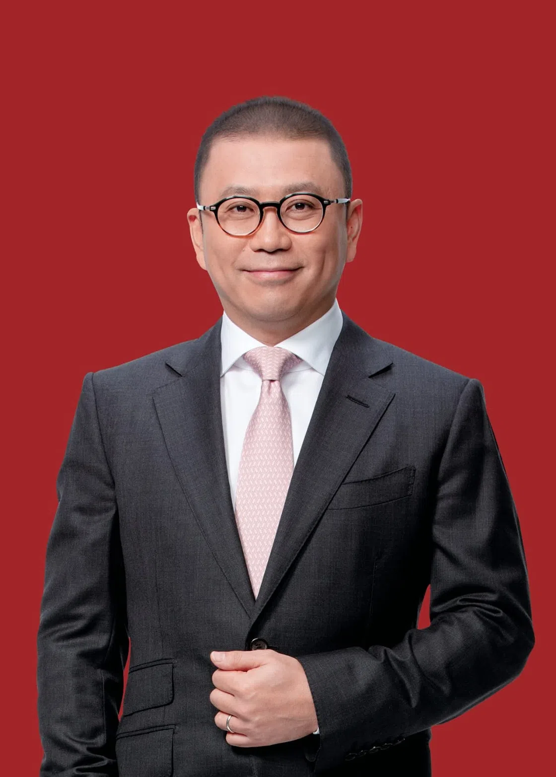 电视广播有限公司董事局主席及执行董事许涛。（互联网）