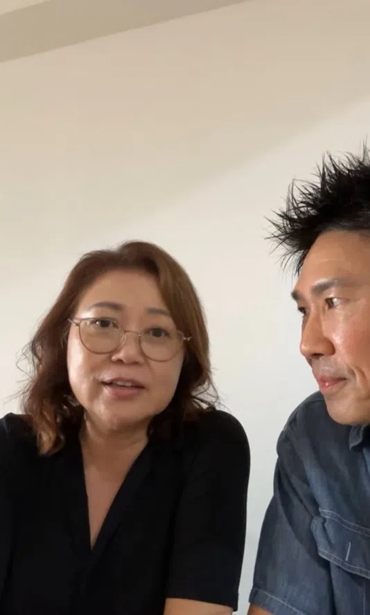 两人多次提醒观众，对于网络骗子要提高警惕，不要回答任何来自陈之财的信息。（视频截图）