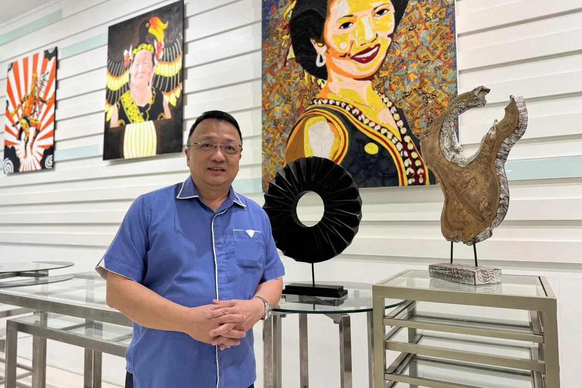 砂拉越商业联合总会秘书长蔡文铎接受《联合早报》访问。（萧郡瑜摄）