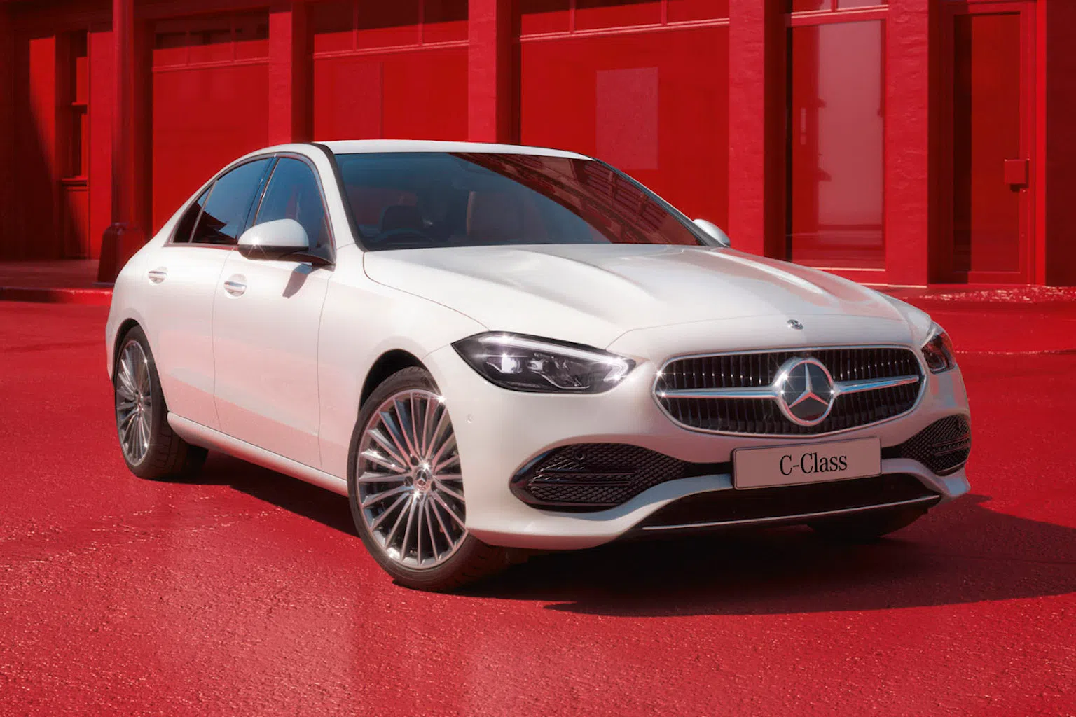 作为舒适和奢华的典范，马赛地C级车款可以通过可选装的可调式避震系统适应任何偏好的驾驶风格。（图/Mercedes-Benz提供）