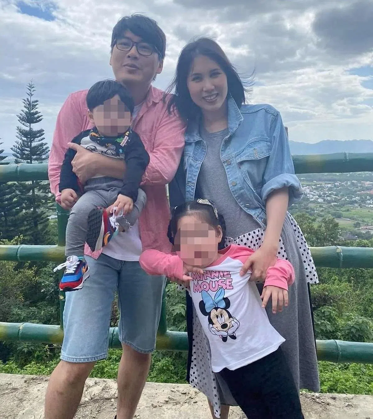 余苑绮和老公Gary育有一对年幼子女。（互联网）