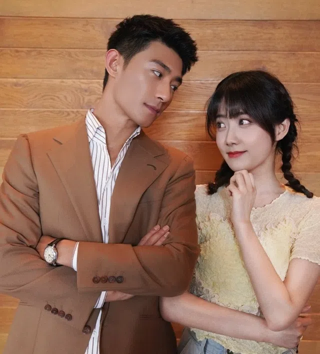 中国奇幻爱情剧《时空恋人》由黑泽和李艺彤主演。（互联网）