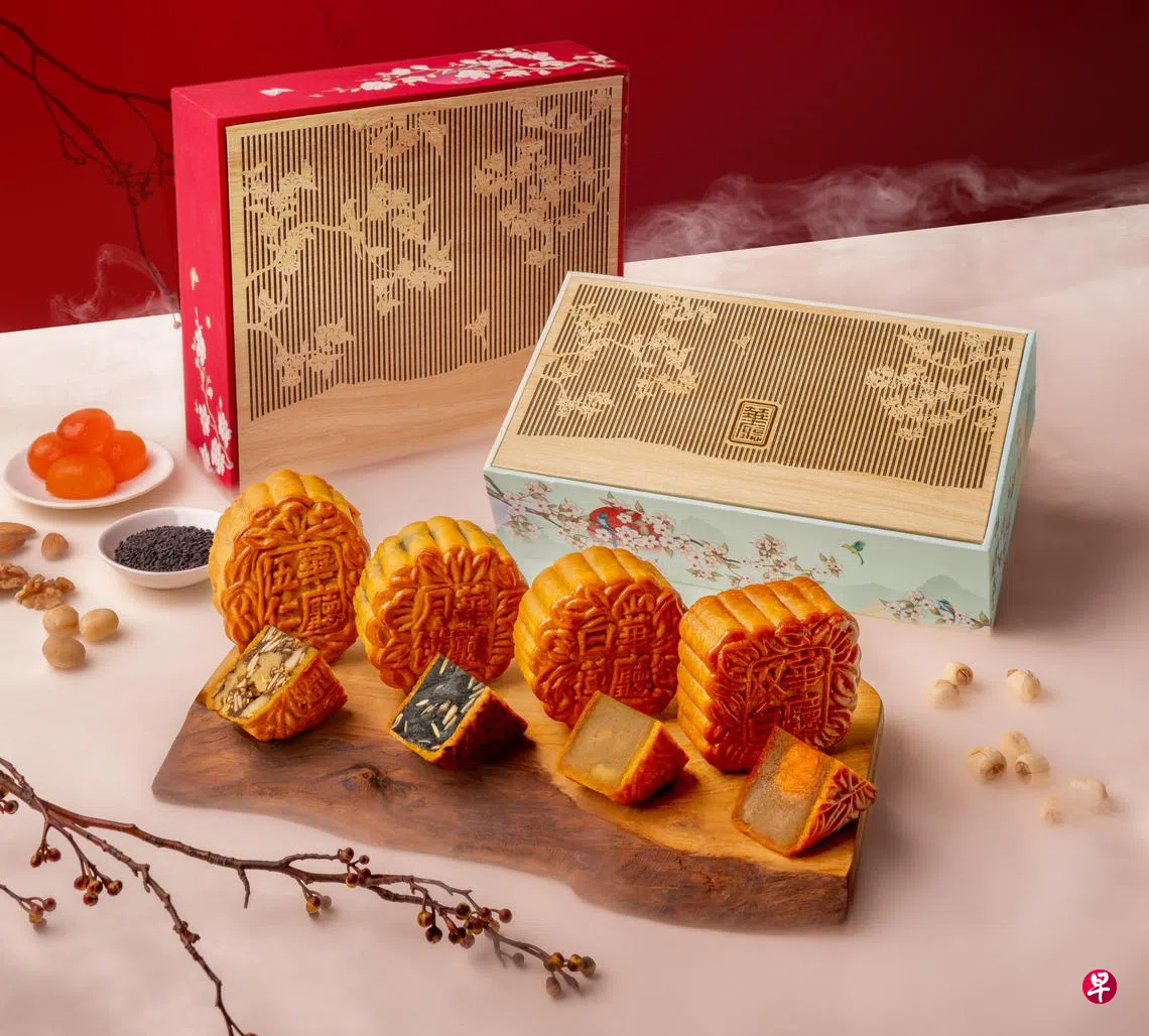 华厅月饼口味香浓爽脆微醺都有| 联合早报