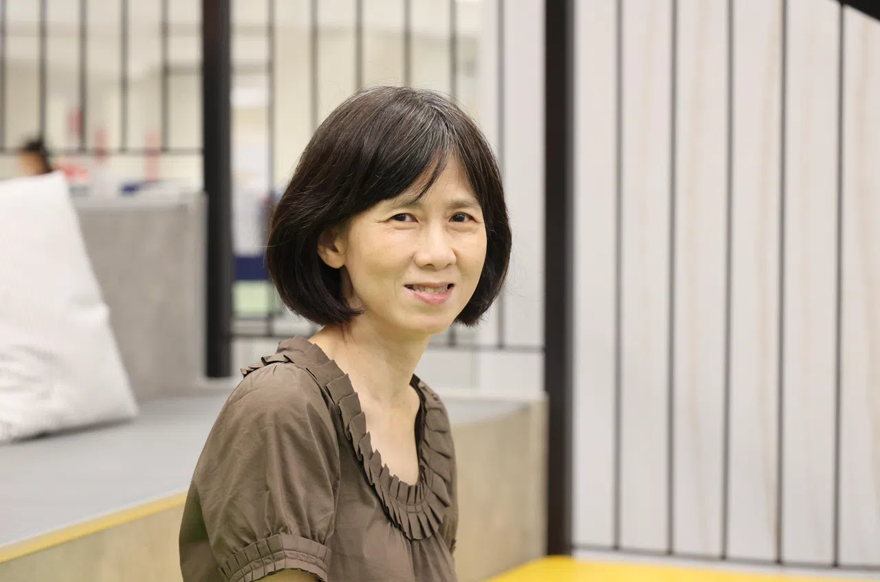 李美玲是二奖得主，获得价值906元的三天两夜福康宁酒店住宿。（唐家鸿摄）