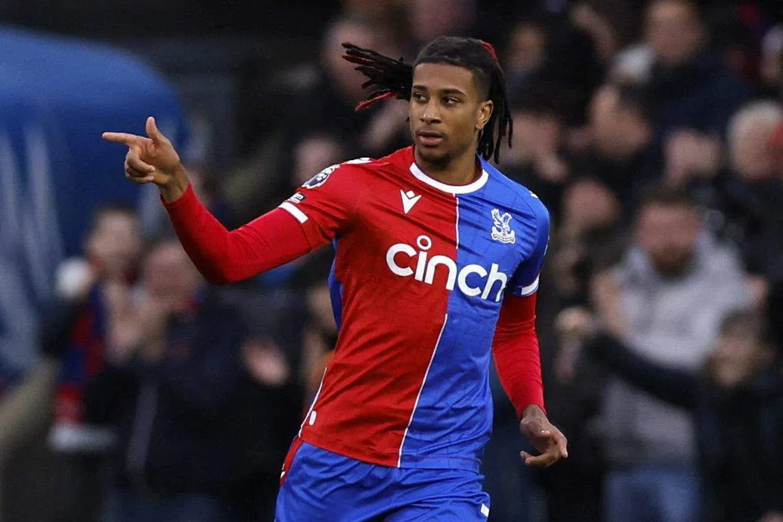 在3比1战胜布伦特福德的比赛中，水晶宫翼锋奥里瑟（Olise）独进两球。（路透社）