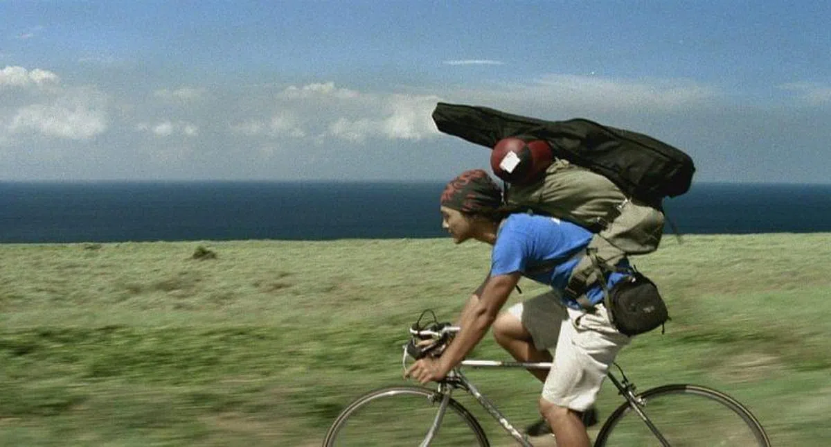台湾电影《练习曲》讲述一名大学应届毕业生，独自展开单车环岛之旅。（图/互联网）
