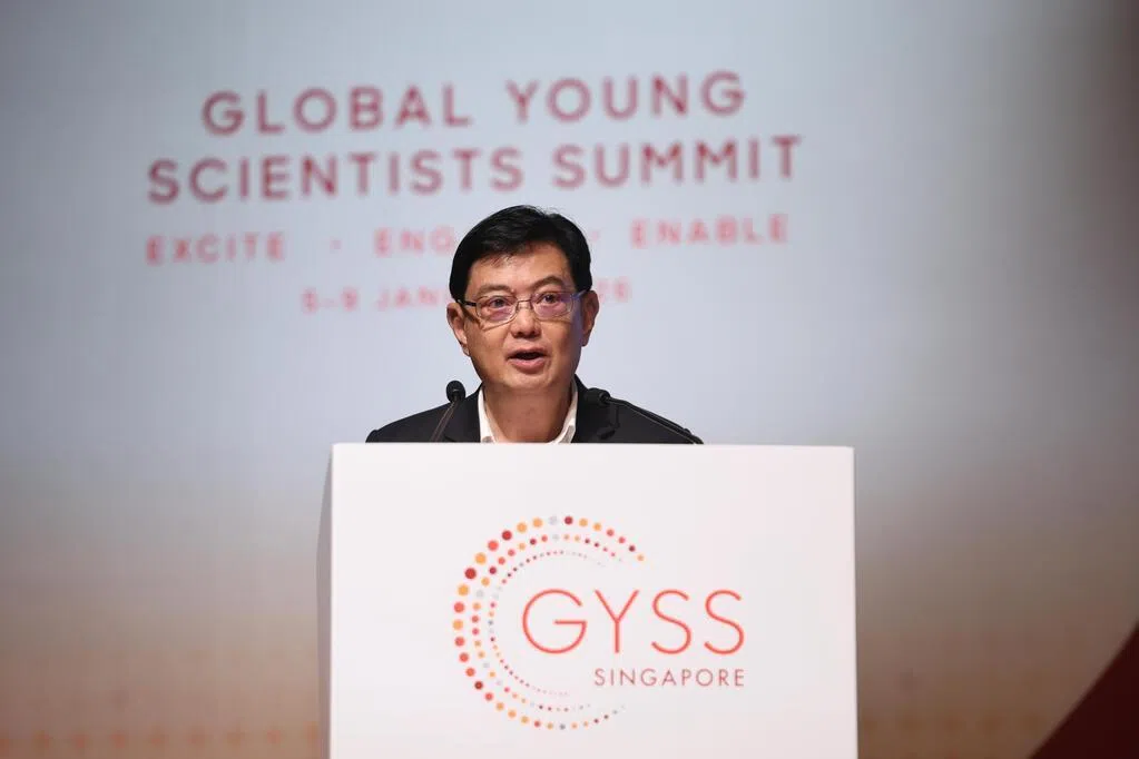 王瑞杰：人工智能 量子计算与跨学科研究将重塑未来科学