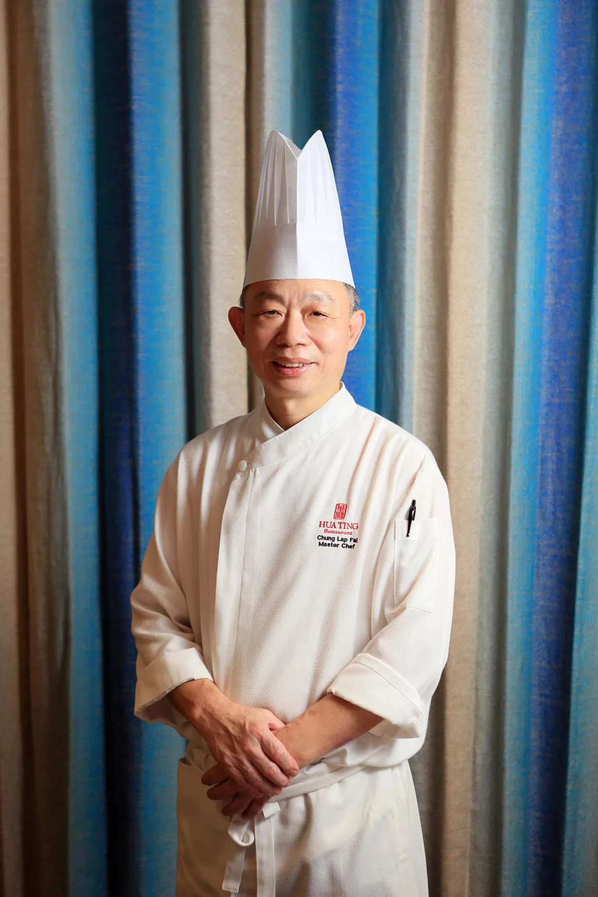 乌节大酒店华厅主厨钟立辉师傅坚守粤菜的原汁原味。