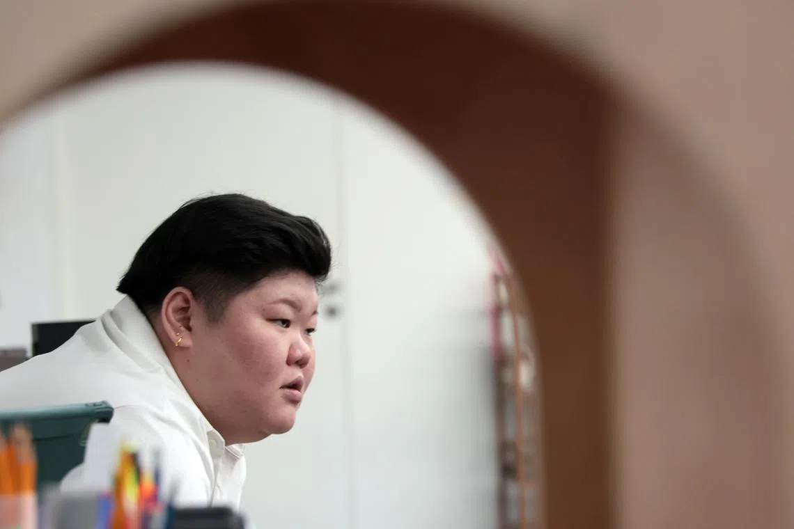 《白茫茫》发展自2022年杨佳乐在必要剧场“编剧港”中创作的剧本。（梁麒麟摄）