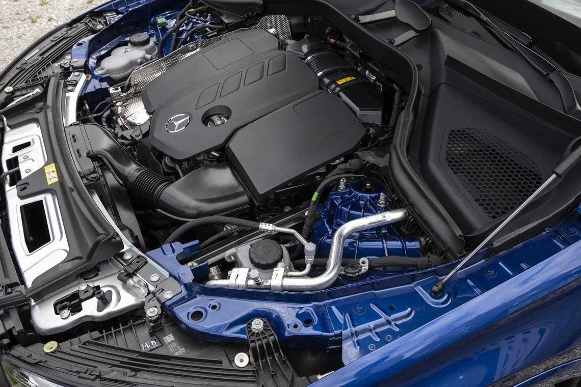 新款GLC配备48伏轻度混合动力辅助的2升涡轮引擎，搭配9G-Tronic自动变速箱。（马赛地提供）