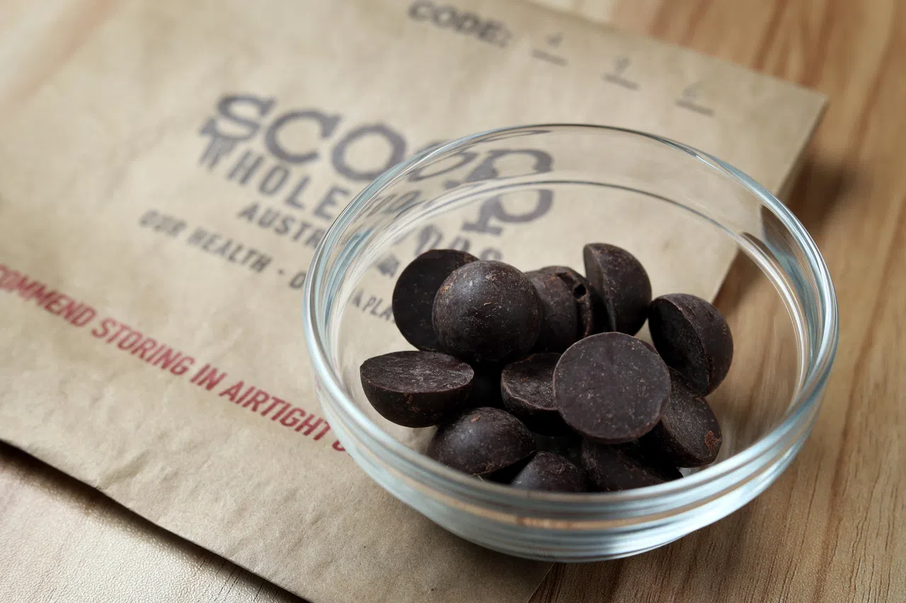 Scoop薄荷黑巧克力虽不含糖，但不苦涩。（龙国雄摄）