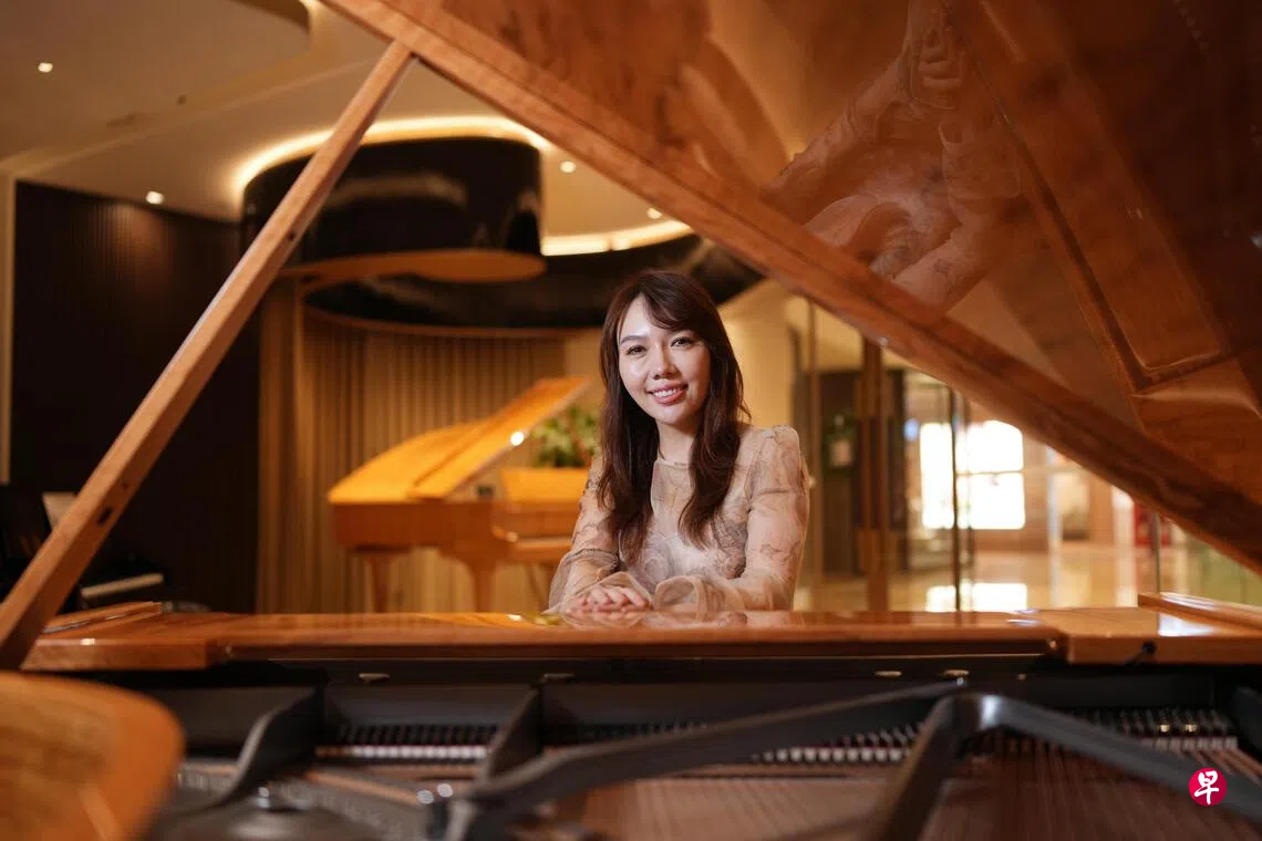 给听众一把聆听的尺 钢琴解说音乐会回望400年琴音