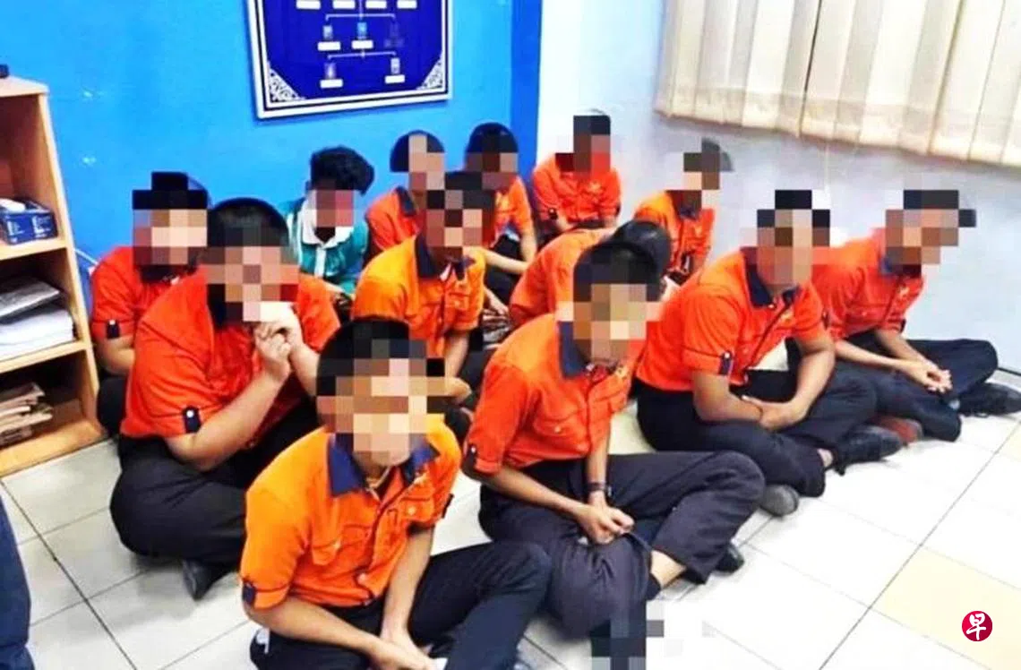 学院宿舍致死同学马国13学生谋杀罪成| 联合早报