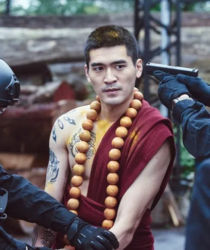 涂善存化身密宗的转世活佛。（互联网）