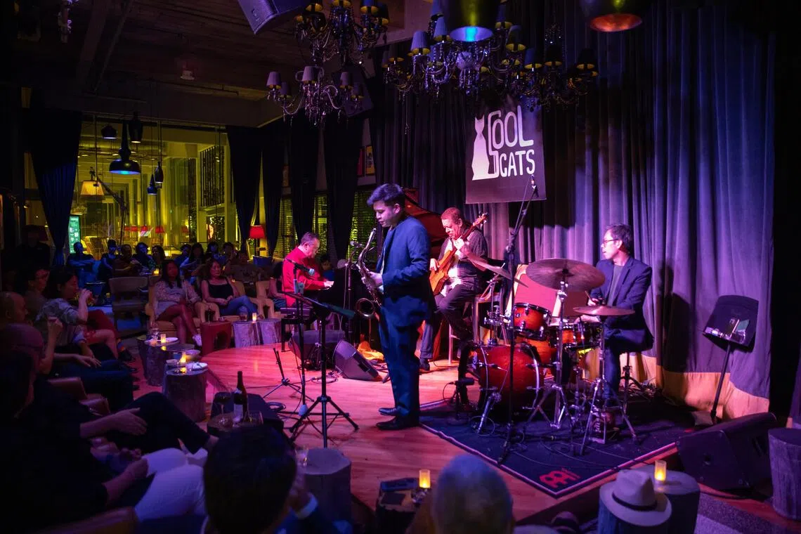 蒙特罗每年在酒吧和俱乐部演出超过30场节目。（特约沈康雄摄）