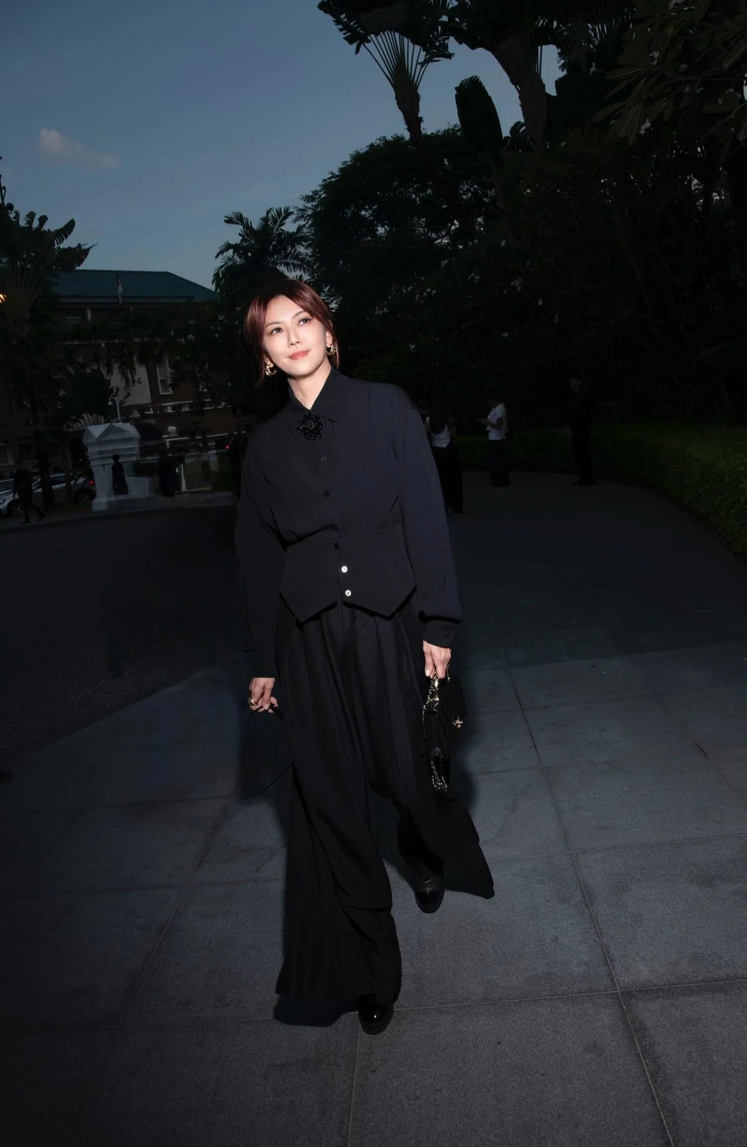 本地歌坛天后孙燕姿在中国巡演后回国出席香奈儿活动。（香奈儿提供）