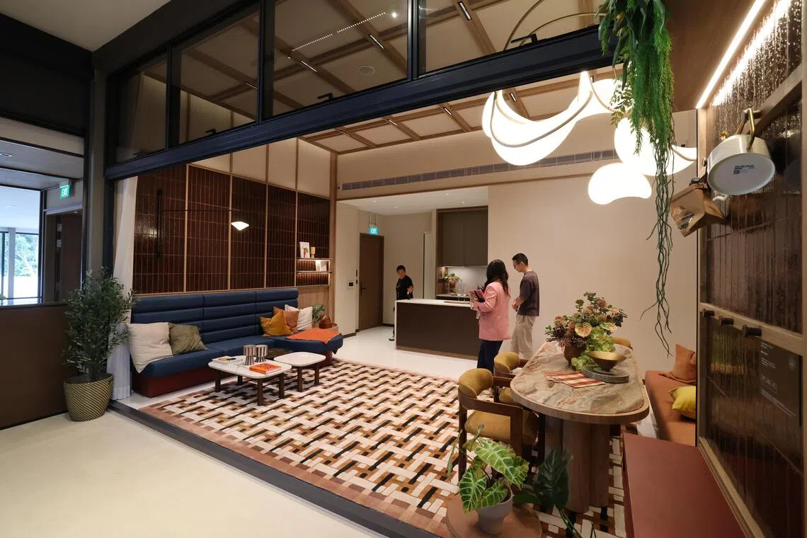 The Sen将建有两座豪华单位住宅楼，专门提供80个三卧房附书房和四卧房附书房单位。图为四卧房附书房的示范单位。（梁麒麟摄）