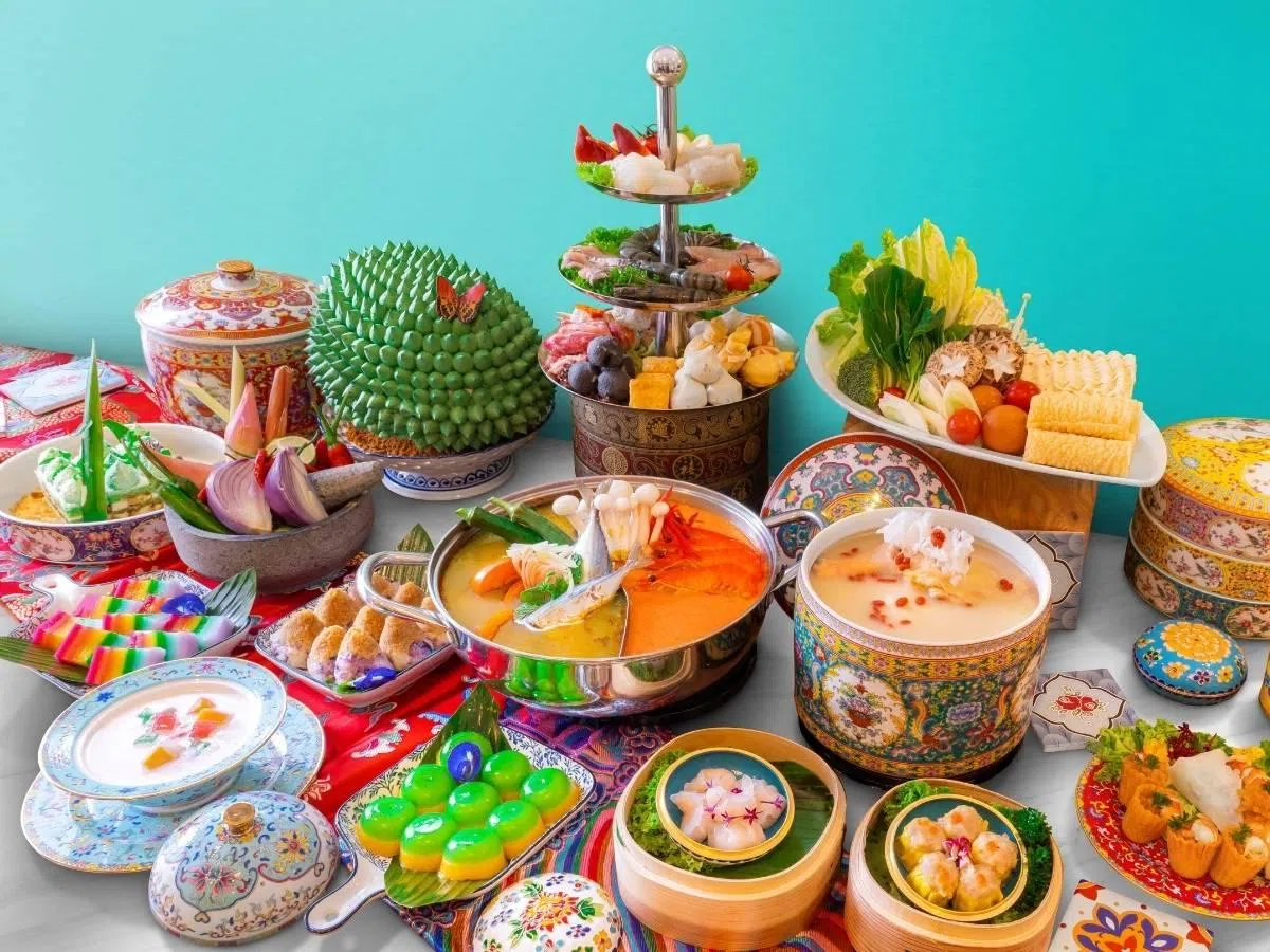 M Hotel的The Buffet于晚餐时段推出火锅自助餐。（酒店提供）