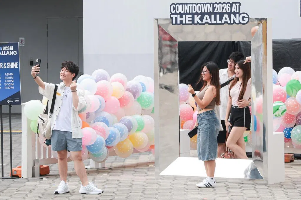 挥别2025 公众市区跨年倒数共迎2026