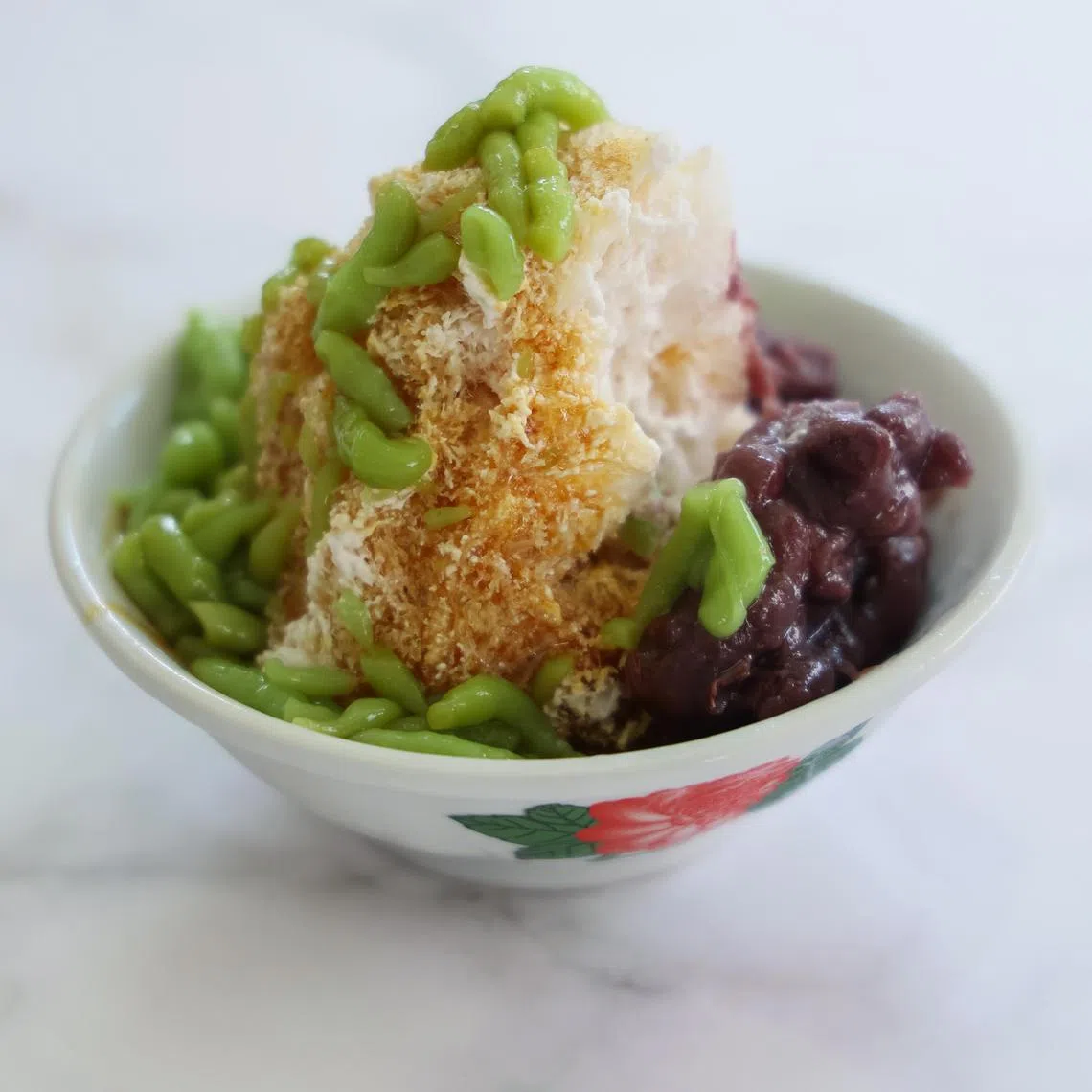 Old Amoy Chendol浆绿，浓郁香甜，保持传统风味。（龙国雄摄）
