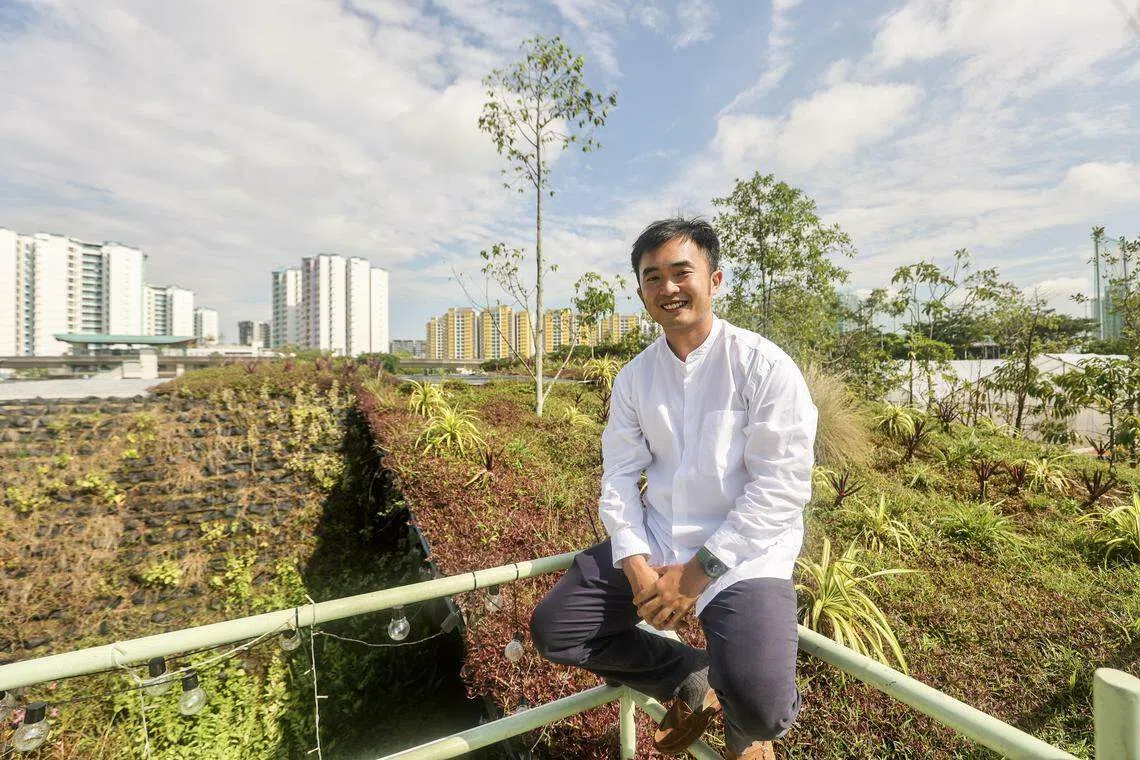 City Sprouts创办人卓鸿耀说，团队的长远目标是在社区造林，因为它们可以自供自足，需要的维护工作与景观相比较低，可以减少成本，同时达到美化环境的目的。（陈斌勤摄）