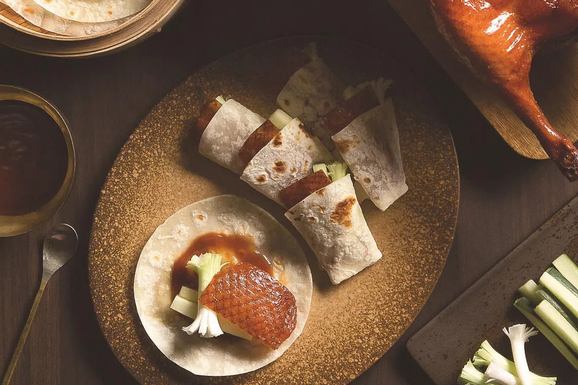 位于新加坡国家美术馆的中餐馆“宴”，营业最后一天为3月15日。目前推出特备菜单，献上招牌菜如片皮鸭。（餐馆提供）