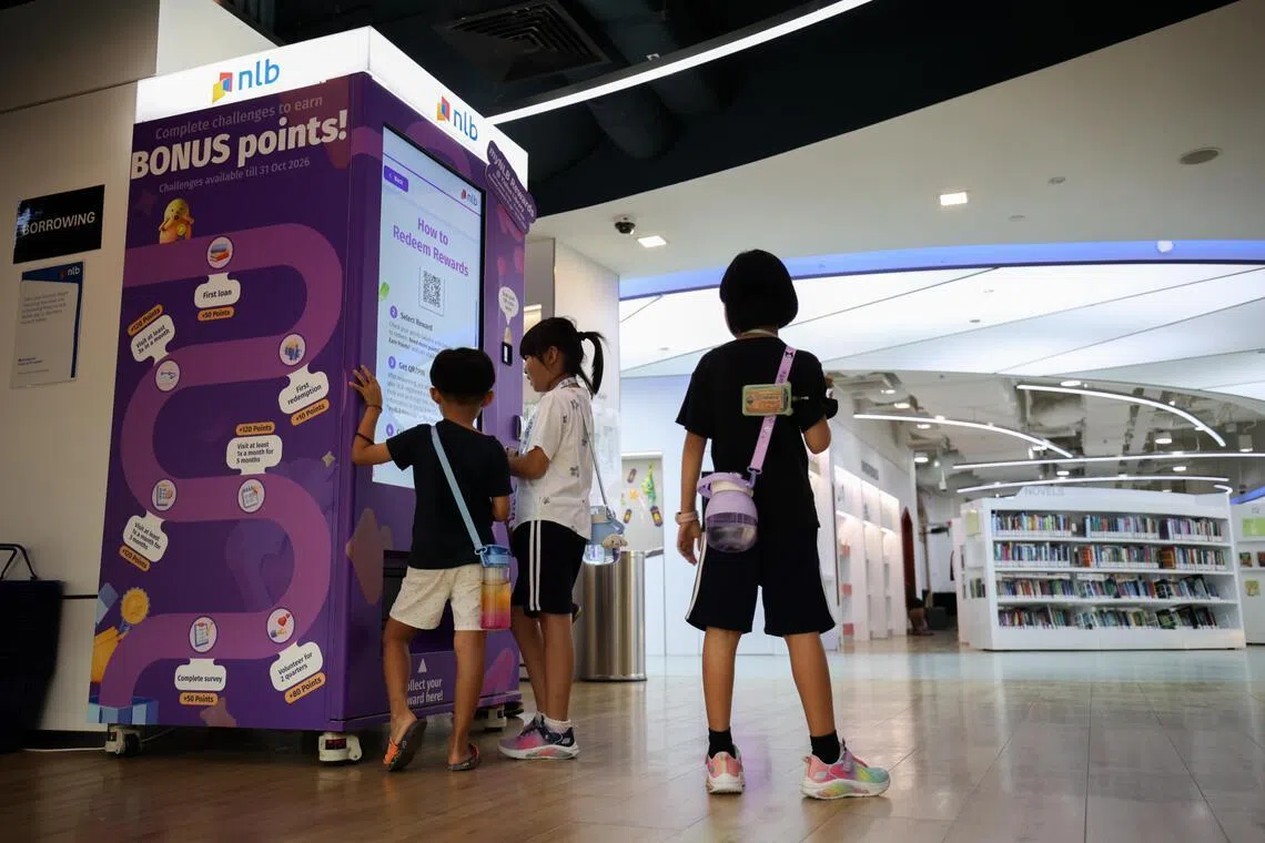 位于纳福城的义顺图书馆。（联合早报）