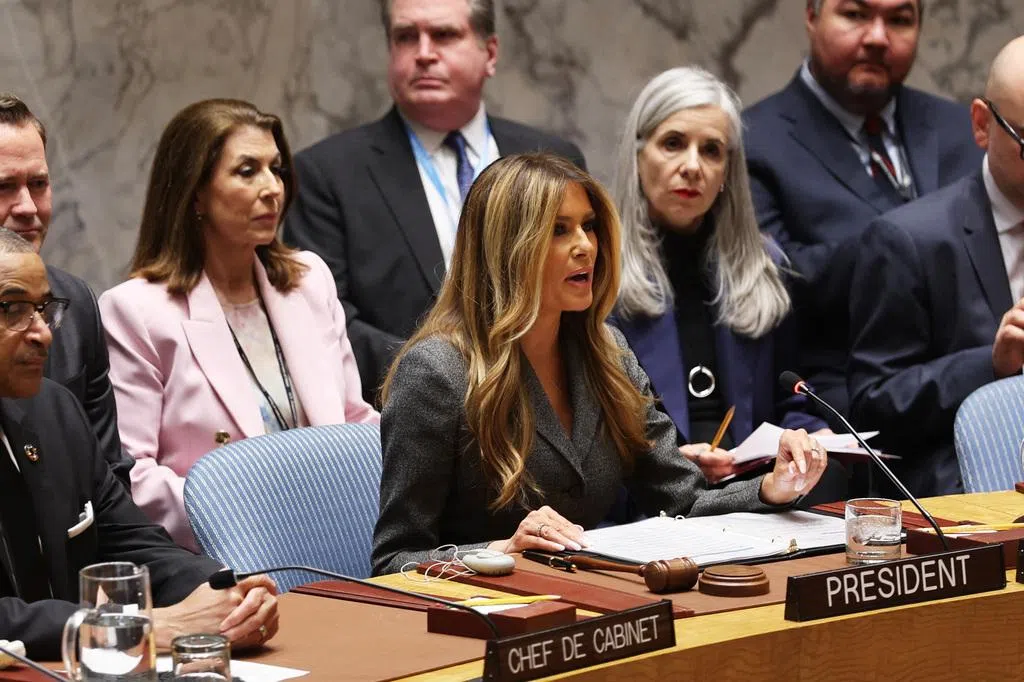 特朗普夫人主持联合国战区孩童教育会议