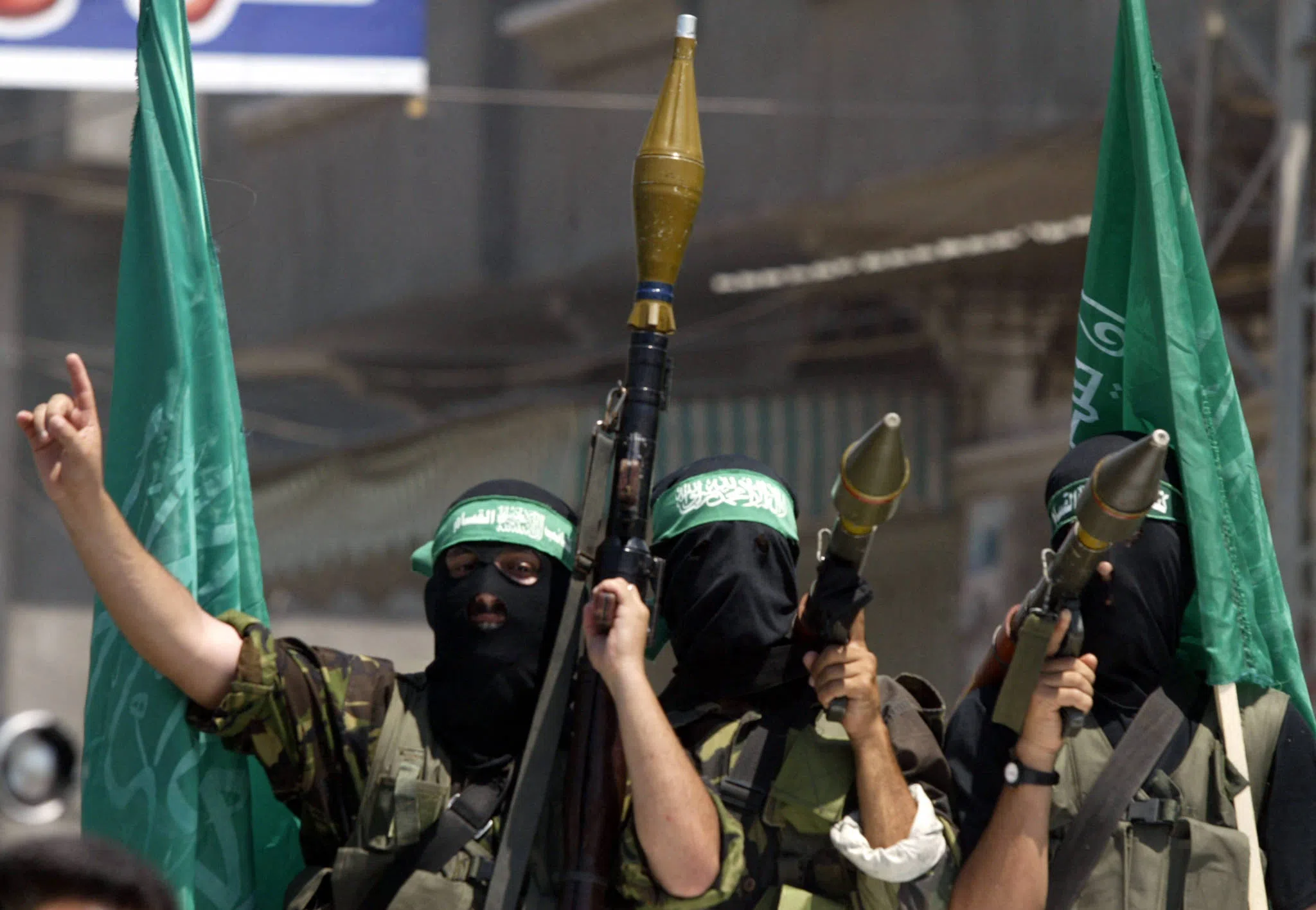哈马斯是巴勒斯坦伊斯兰抵抗运动武装组织，1980年代末由巴勒斯坦解放组织分裂出来，采取极端手段与以色列对抗。2006年在巴勒斯坦自治议会选举中胜出后接管加沙地带。（法新社）