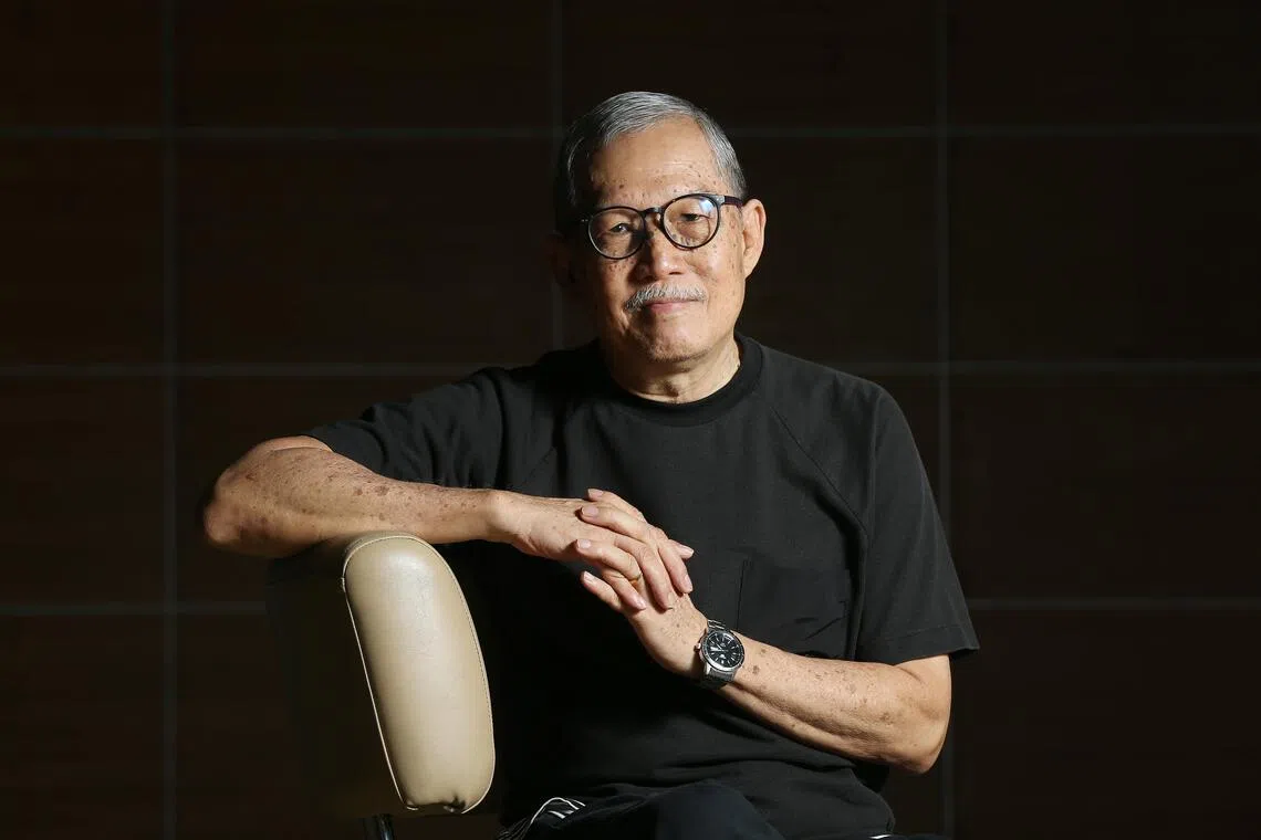 作家丁云曾通过短篇小说《通关》描写越堤族的生活。（档案照）