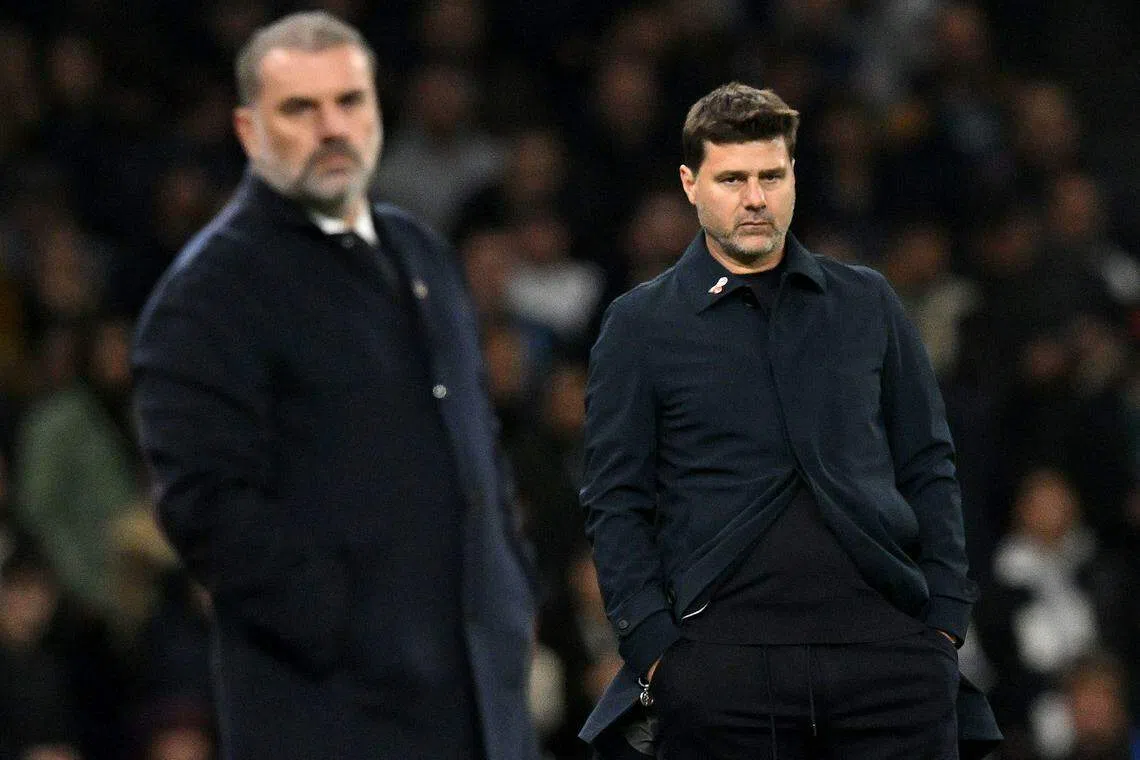 波切蒂诺（右）曾在2014年到2019年期间执教热刺，而本赛季初来乍到的波斯特科格鲁（左）此前成为英超历来前10场成绩最佳的新帅。（法新社）