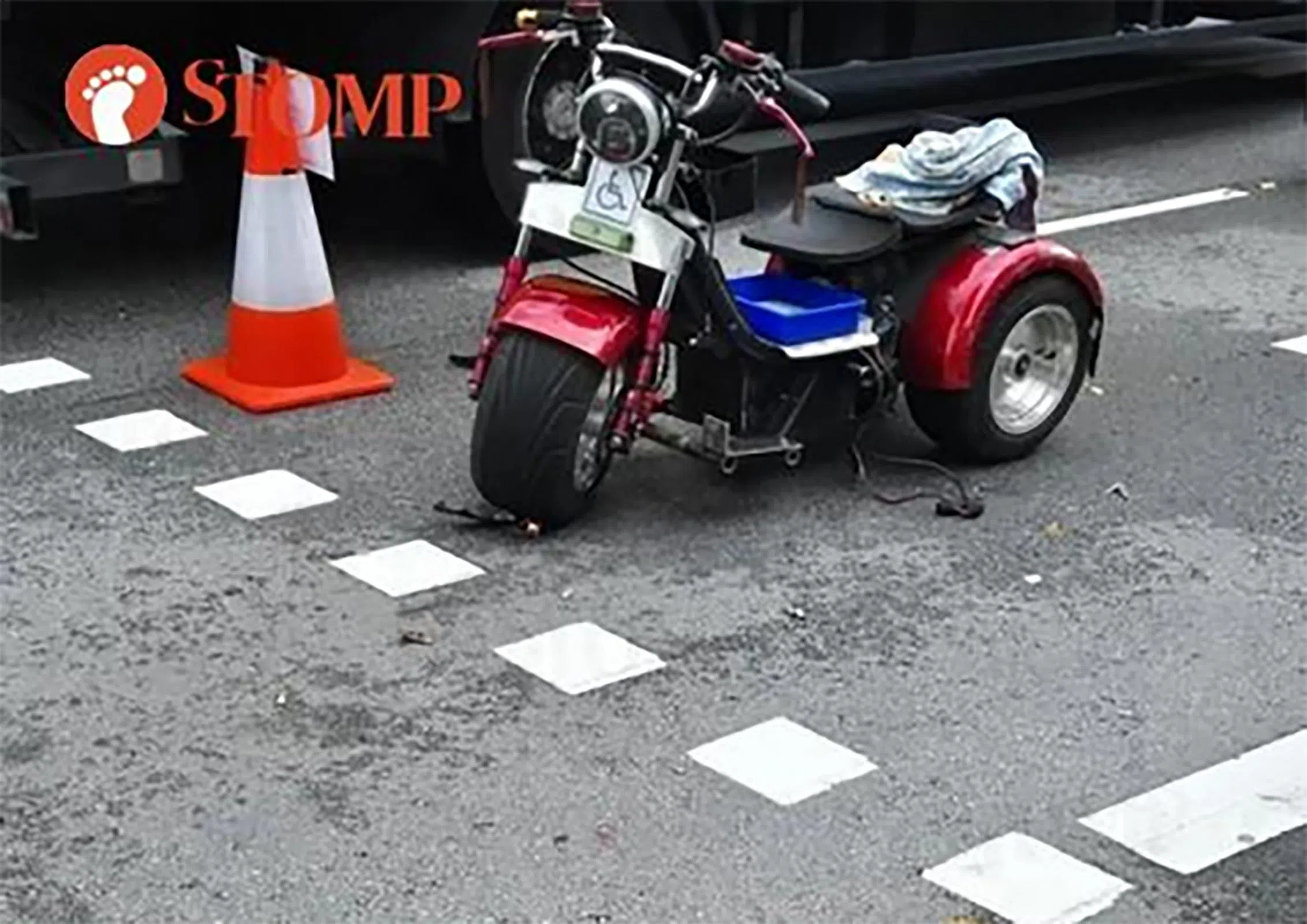 涉事的PMA 前方贴有“轮椅人士”的标签。（取自STOMP）