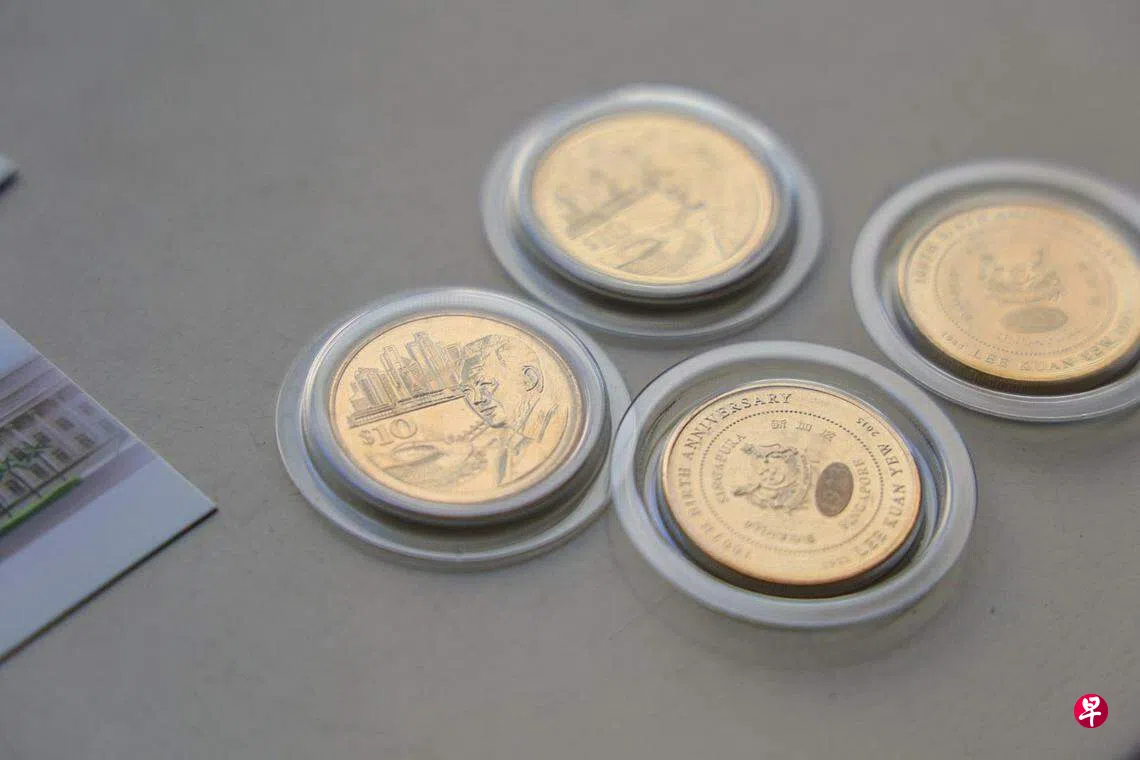 下月4日起可现场兑换李光耀百岁冥诞纪念币| 联合早报