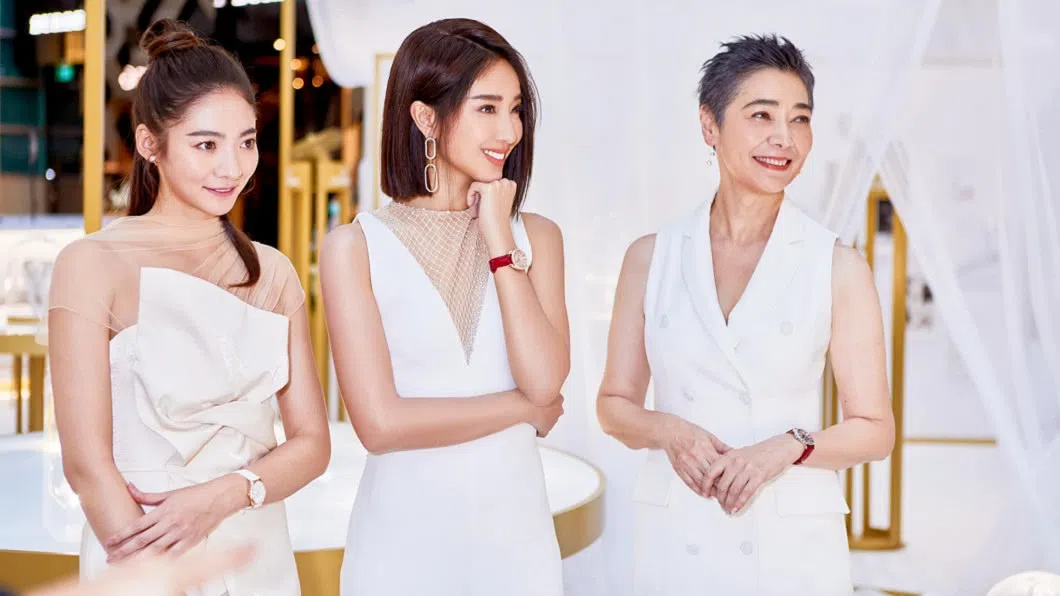 （左起）谢沛恩、隋棠及赖佩霞曾一起出席品牌活动。（取自隋棠脸书）