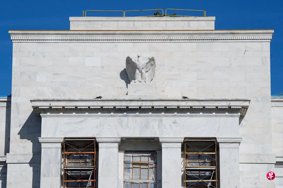 美联储褐皮书：就业市场降温消费支出下滑| 联合早报