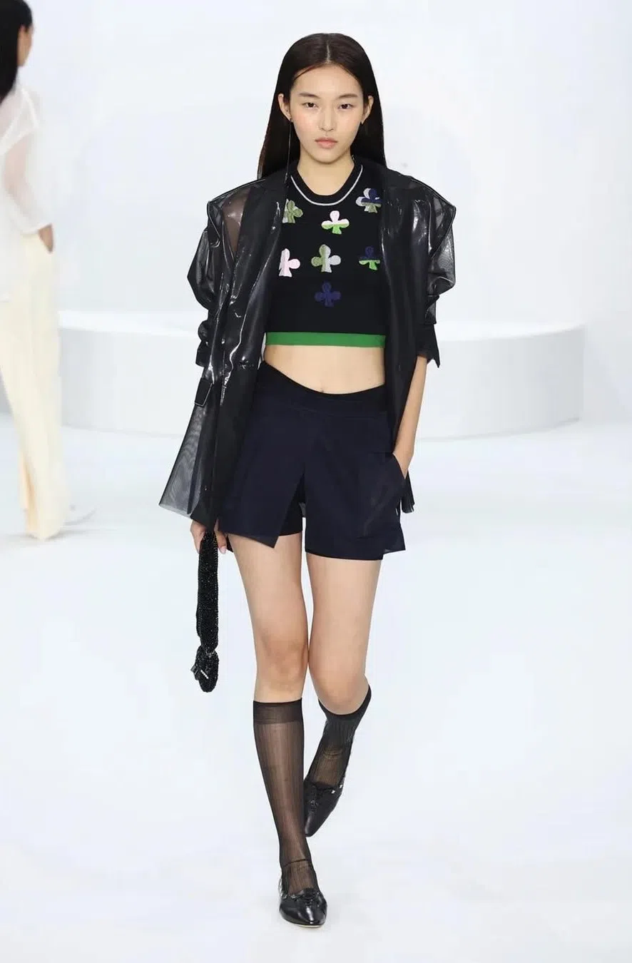 叶佳昀曾到米兰待了三个月，亮相当地时尚周T台。（取自叶佳昀IG）