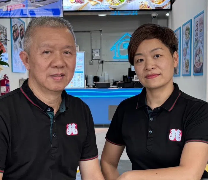 汪福顺（左）和李雪儿（右）对于小份烤鱼发展潜能具有信心。（图/商家提供）
