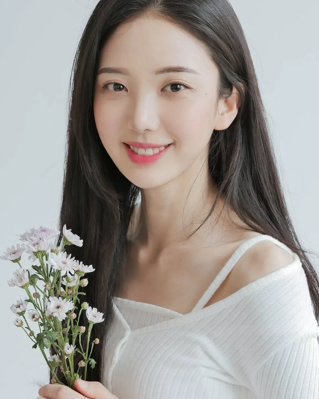 吴瑶安娜外形甜美可人。IG（取自吴瑶安娜）