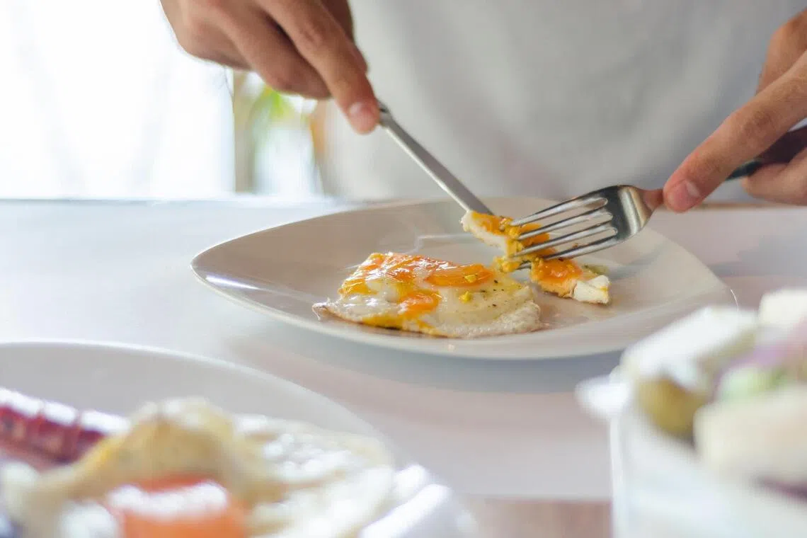 摄取蛋白质应尽可能多元化，做到饮食均衡。（iStock图片）