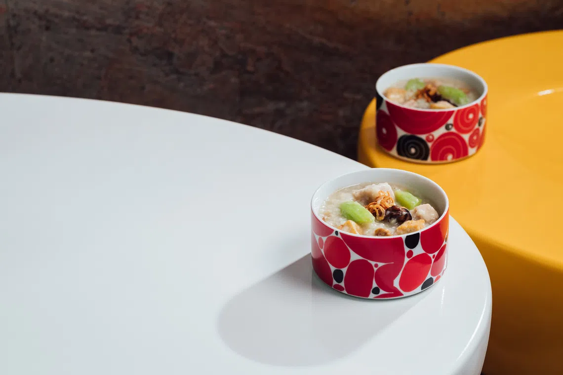 厨师兼作家黄玮玲的家传福建菜芋香芥菜粥。（黄玮玲提供）