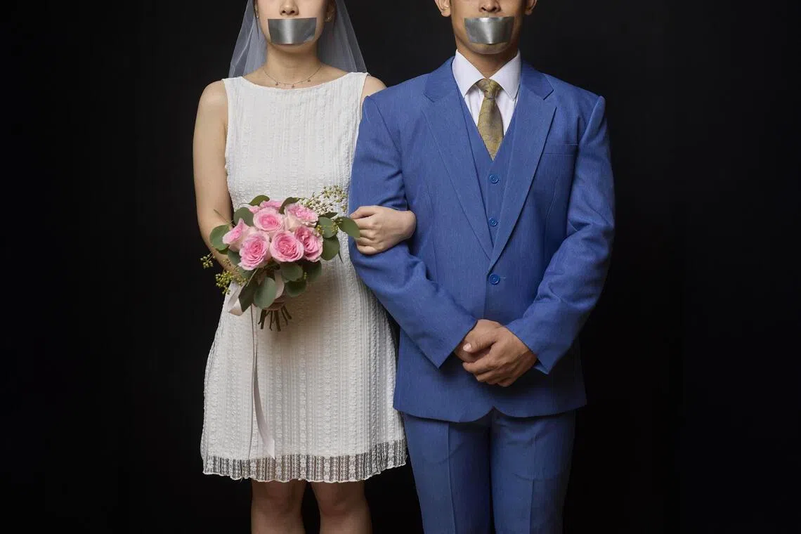 《镜子》搬演一场发生在集权国家的“婚礼”。（彭魔剧团提供）